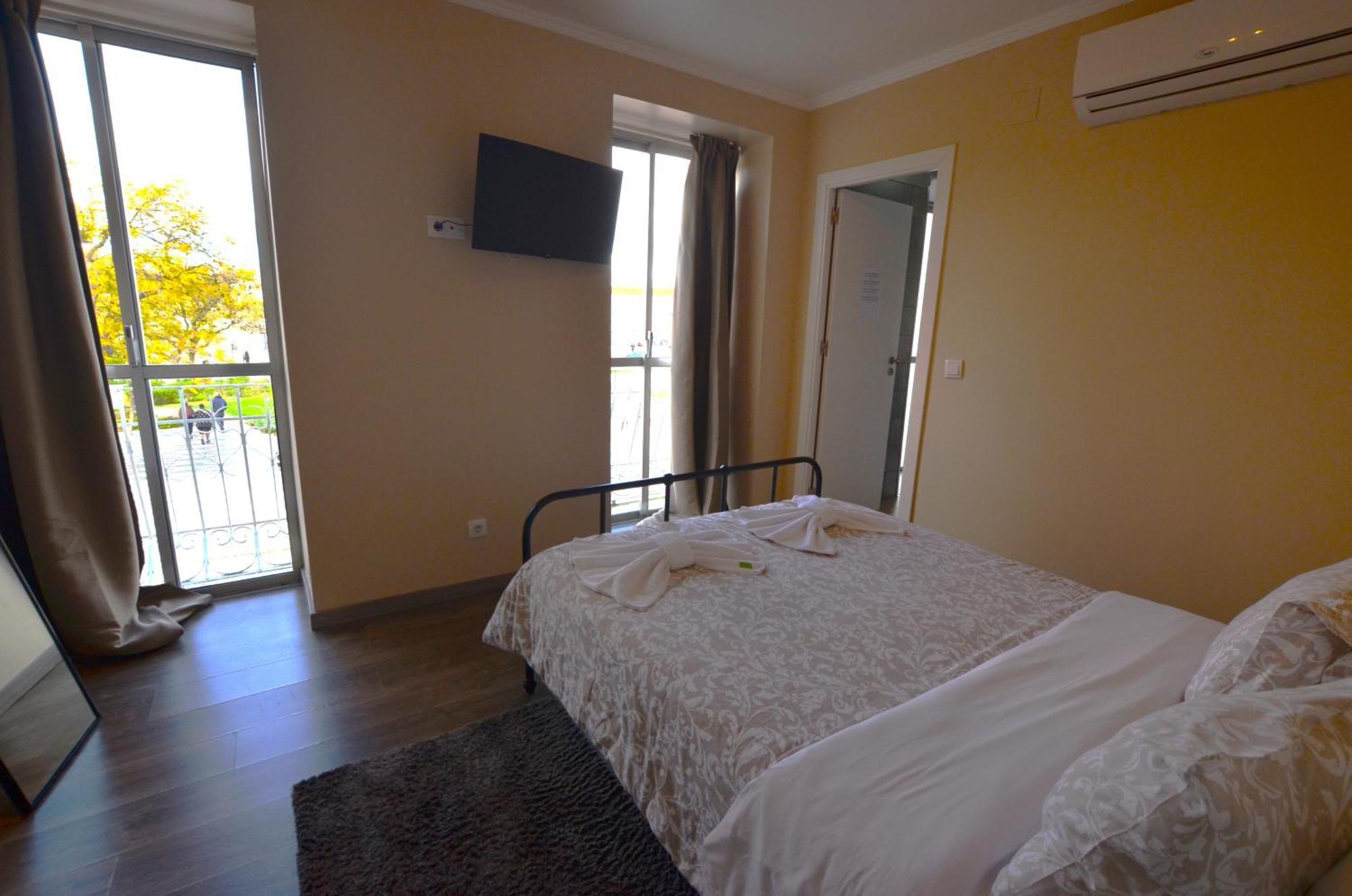 Suites Dp Сетубал Екстериор снимка